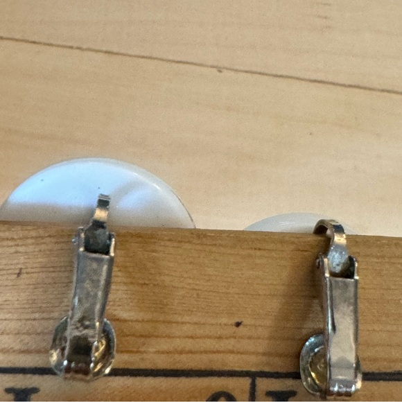 Vintage Retro Earrings Geometric Clip On Earrings 1980s Glow Acrylic - Picture 3 of 7